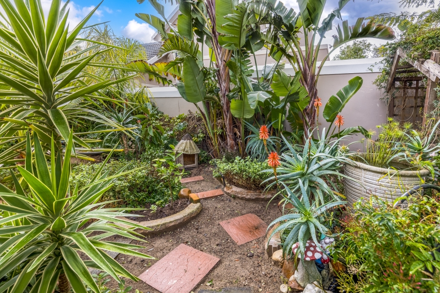 4 Bedroom Property for Sale in Zevendal Western Cape
